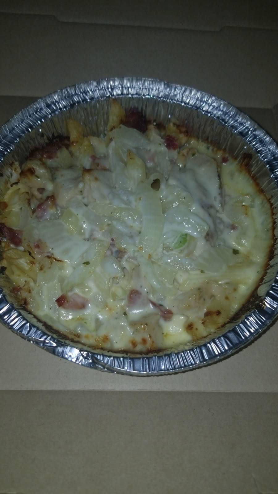 Dominos Pizza | meal delivery | 192 Water St, Gardiner, ME 04345, USA | 2072032200 OR +1 207-203-2200