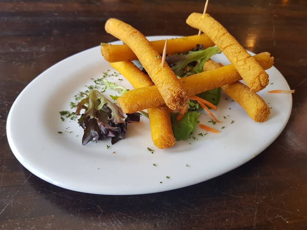 La Fondita de Leo | restaurant | 528 Cleveland St, Clearwater, FL 33755, USA | 7274474800 OR +1 727-447-4800