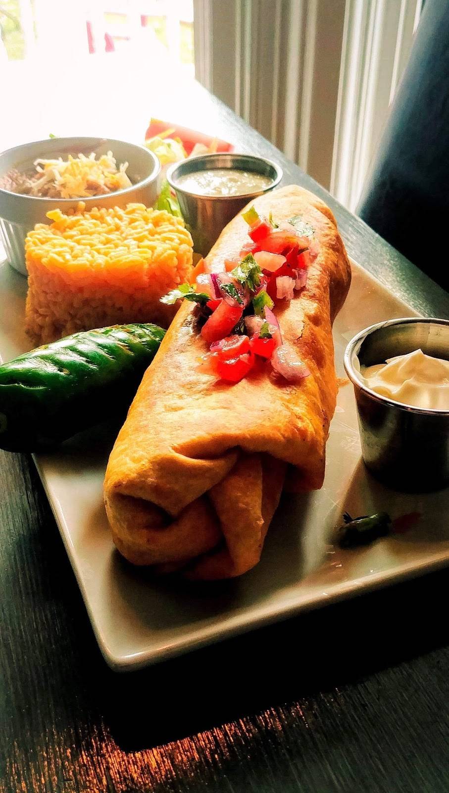 Chicanos Tacos and Tequila | restaurant | 219 Dalhousie St, Amherstburg, ON N9V 1W6, Canada | 2267225583 OR +1 226-722-5583