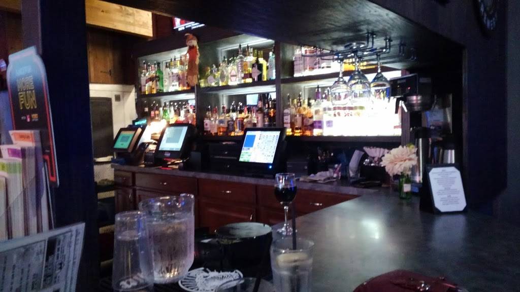 Bar 3 | restaurant | 4444 SW Multnomah Blvd, Portland, OR 97219, USA | 5038415454 OR +1 503-841-5454