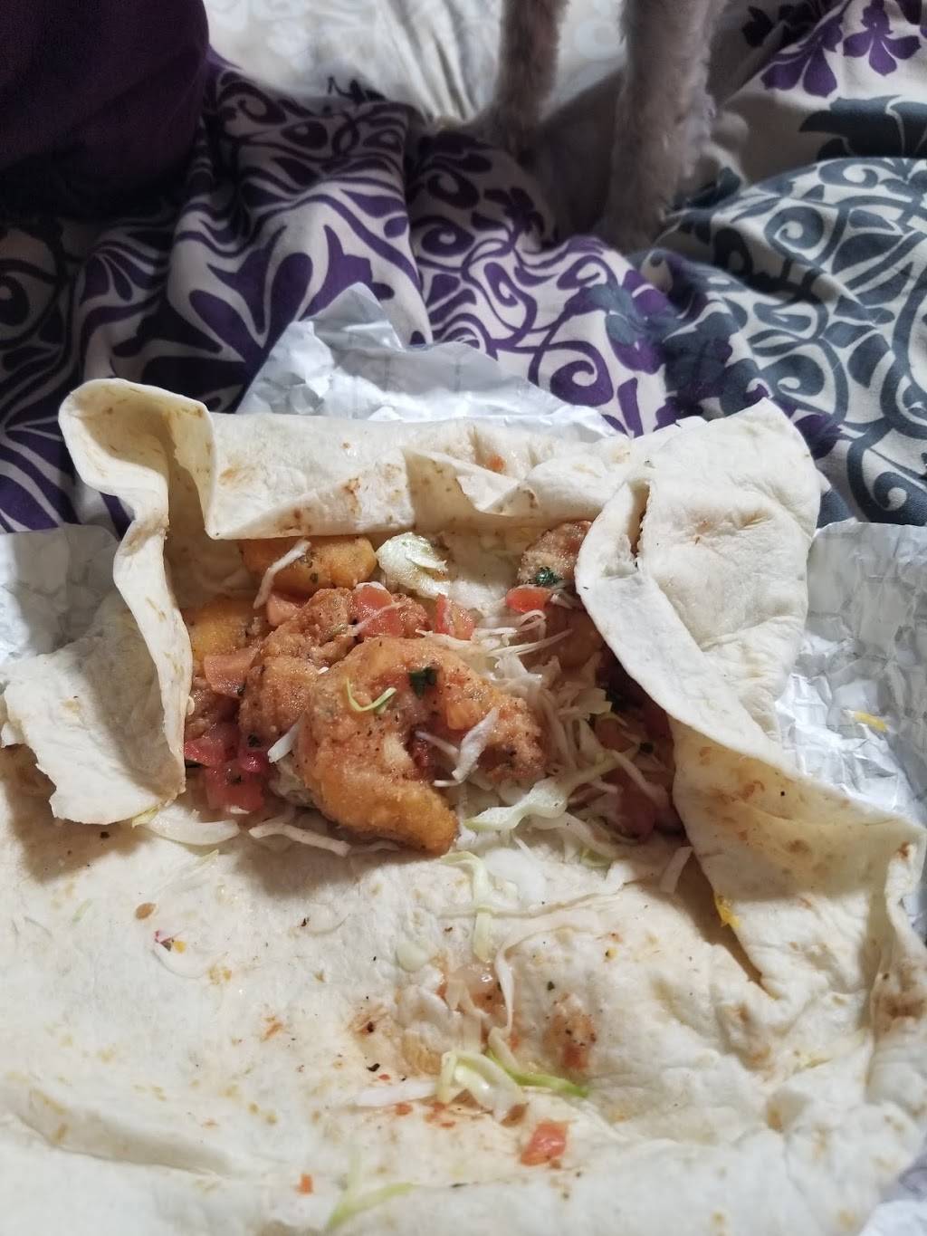 Del Taco | meal takeaway | 3702 Highland Ave, Highland, CA 92346, USA | 9098644504 OR +1 909-864-4504