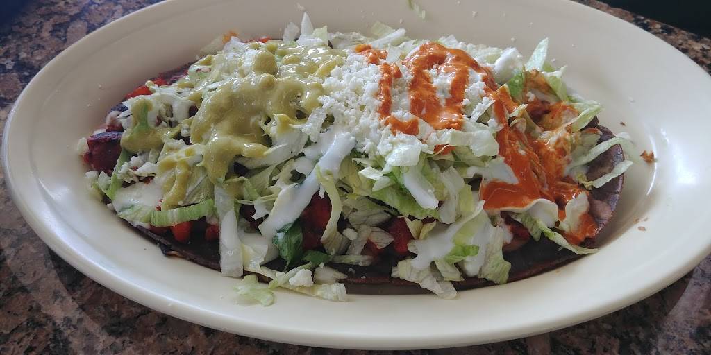 Torteria Insurgentes | restaurant | 3701 W Northwest Hwy, Dallas, TX 75220, USA | 2143662624 OR +1 214-366-2624