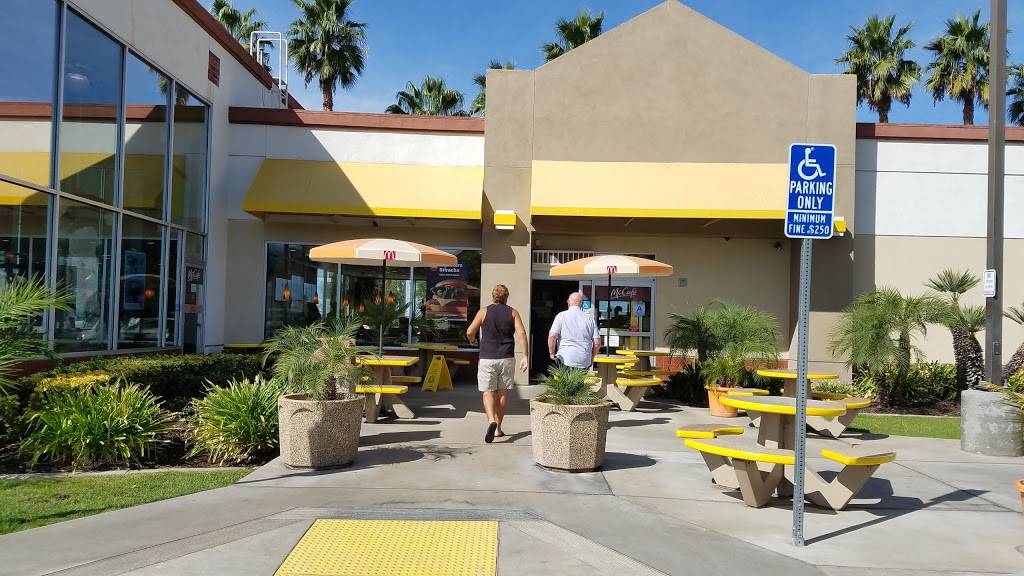 McDonalds | cafe | 27774 Base Line St, Highland, CA 92346, USA | 9098639400 OR +1 909-863-9400