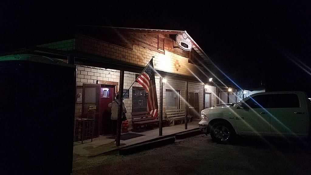 Sisterdale Line | restaurant | 1211 Sisterdale Rd, Boerne, TX 78006, USA | 8303246833 OR +1 830-324-6833
