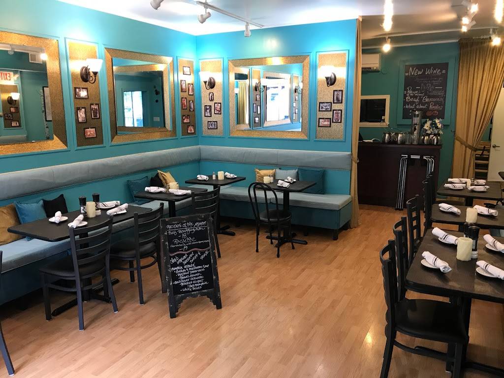 Chez Renée French Bistrot | restaurant | 233 Main St, Milford, OH 45150, USA | 5132480454 OR +1 513-248-0454