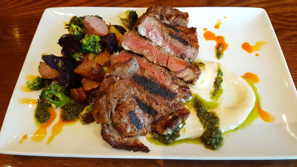 Grumpy Goat Tavern | restaurant | 875 Sports Way, Elgin, IL 60123, USA | 8479315950 OR +1 847-931-5950