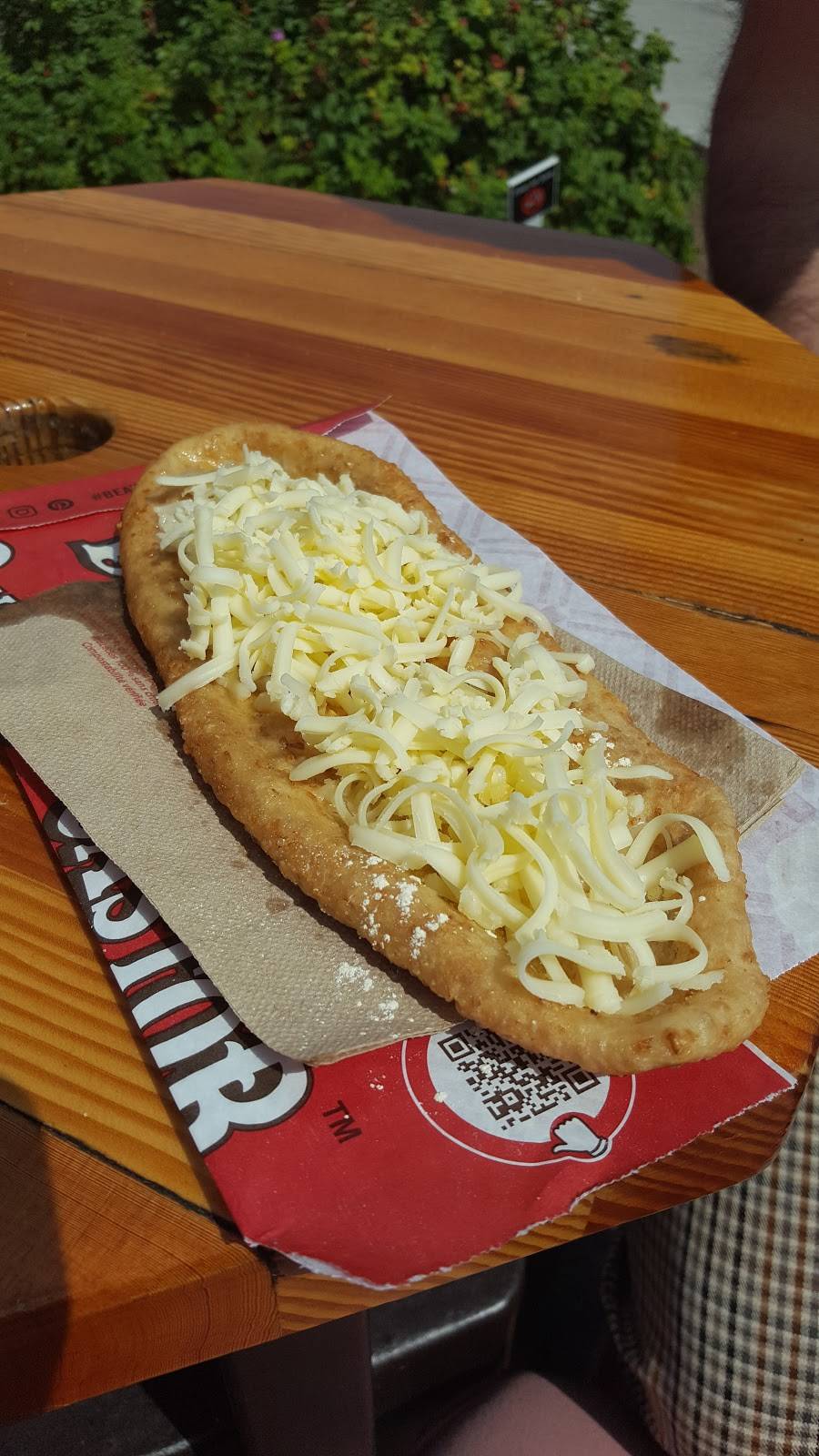 BeaverTails | restaurant | 8555 Campeau Dr, Ottawa, ON K2T 0K5, Canada | 6134350850 OR +1 613-435-0850