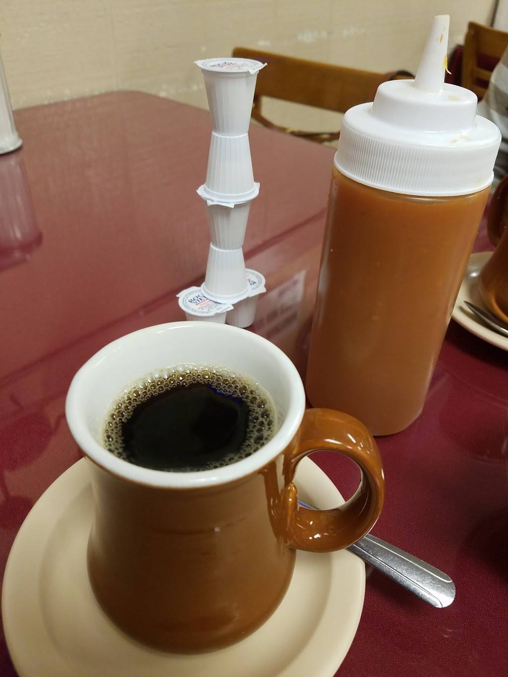 La Carreta Salvadorian Food | restaurant | 7301 Van Nuys Blvd, Van Nuys, CA 91405, USA | 8187860311 OR +1 818-786-0311