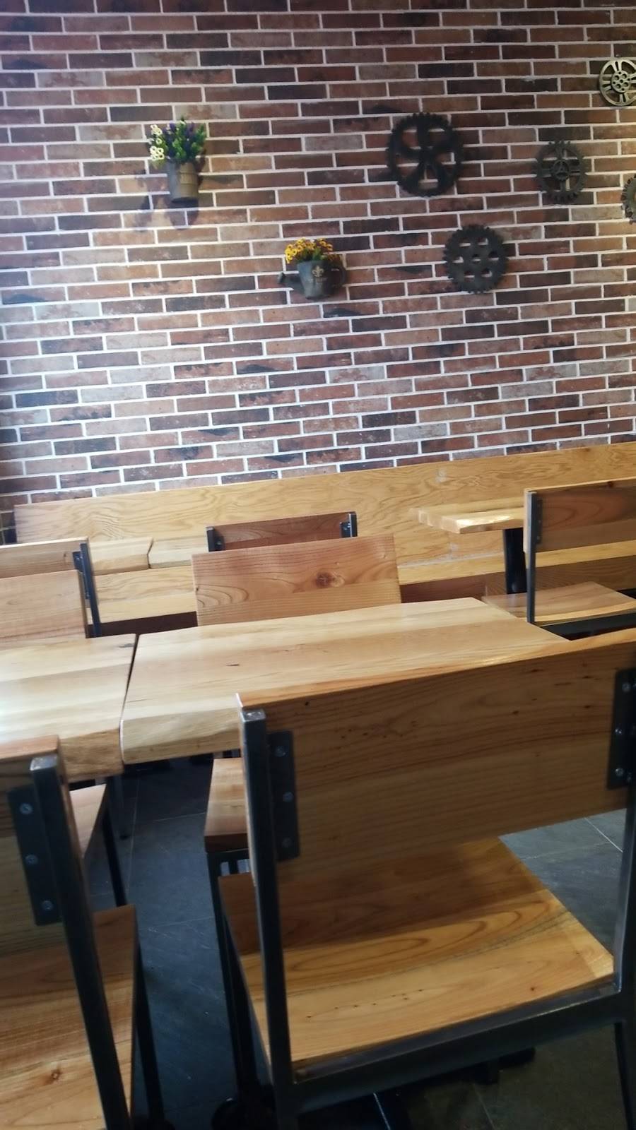 Food King Express | meal takeaway | 658 Motor Pkwy, Brentwood, NY 11717, USA | 6314353297 OR +1 631-435-3297