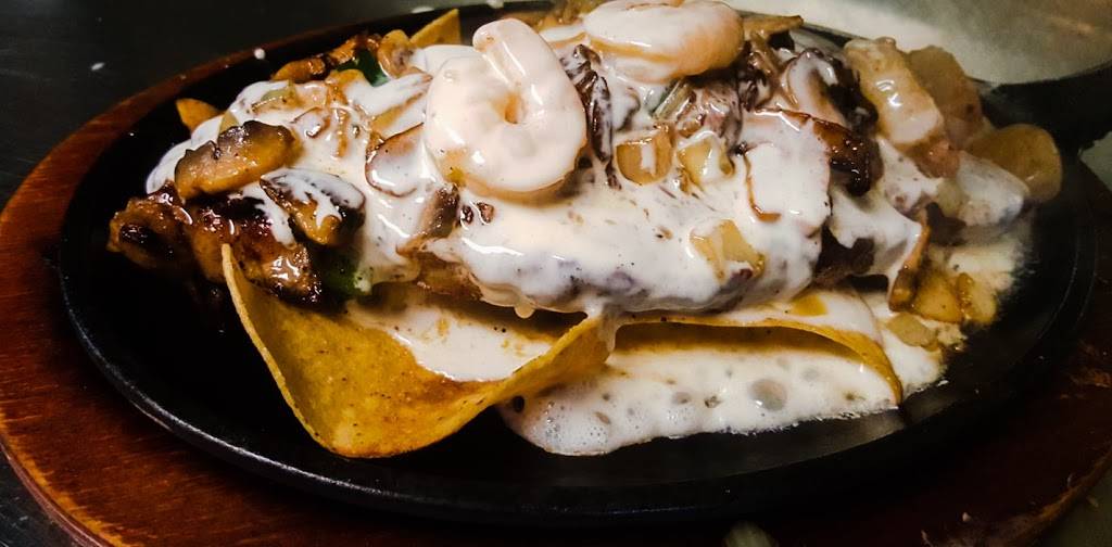 Salinas 2 Mexican Restaurant | restaurant | 4601 Gravois Ave, St. Louis, MO 63116, USA | 3146968877 OR +1 314-696-8877