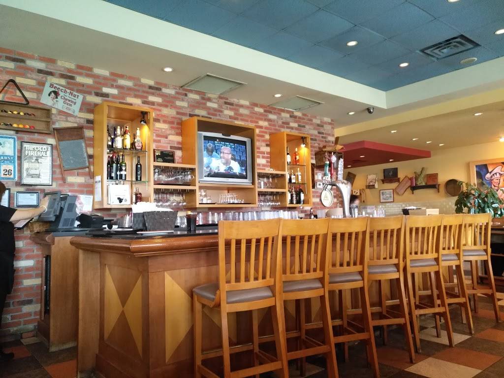 Swiss Chalet | restaurant | 2555 Victoria Park Ave, Scarborough, ON M1T 1A3, Canada | 4164949693 OR +1 416-494-9693