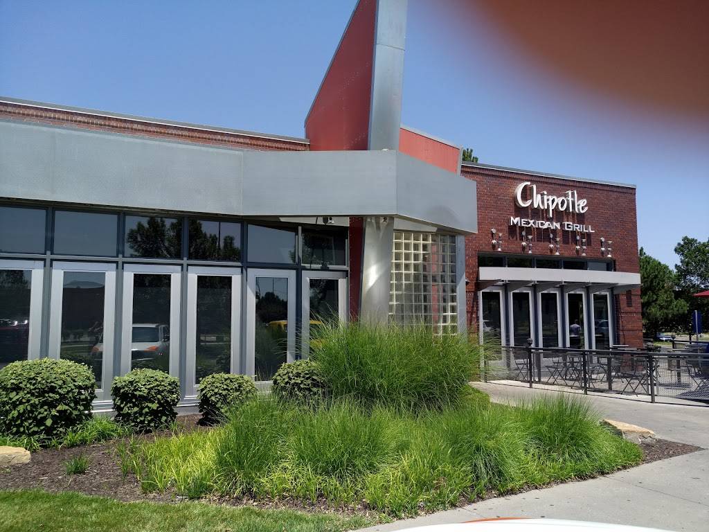Chipotle Mexican Grill | restaurant | 18880 E Valley View Pkwy, Independence, MO 64055, USA | 8167950590 OR +1 816-795-0590