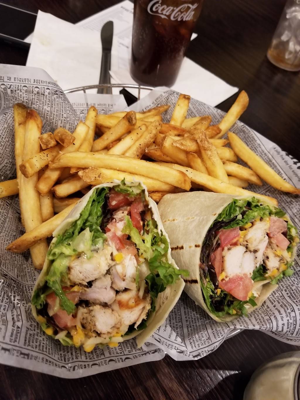 Antonio’s Pizza By The Slice Kitchen & Bar - Worcester | restaurant | 268 Chandler St, Worcester, MA 01602, USA | 7745306000 OR +1 774-530-6000