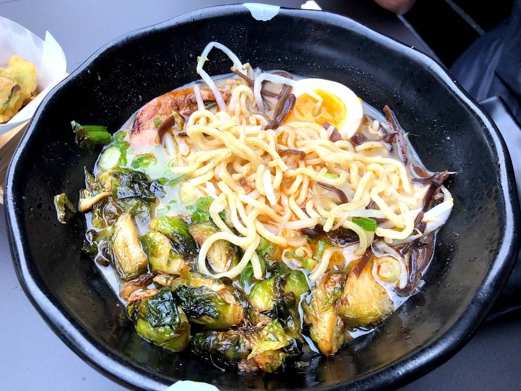 JINYA Ramen Bar | restaurant | 2400 Main St, Santa Monica, CA 90405, USA | 3103924466 OR +1 310-392-4466