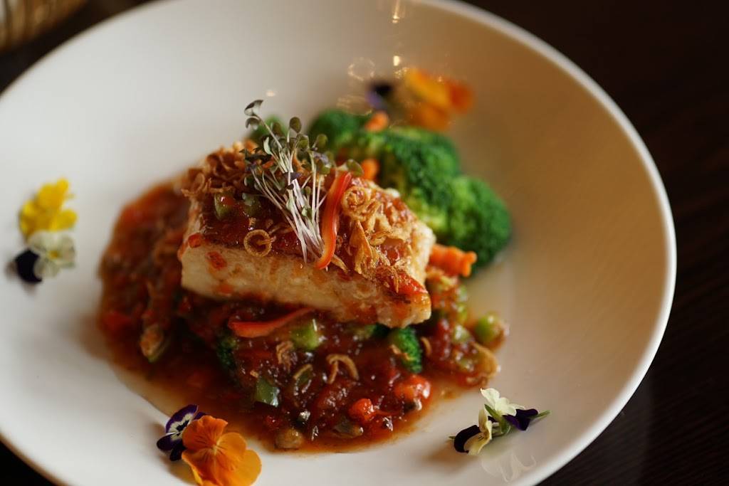 RaCha Thai Cuisine | restaurant | 255 Main St, Huntington, NY 11743, USA | 6318246881 OR +1 631-824-6881