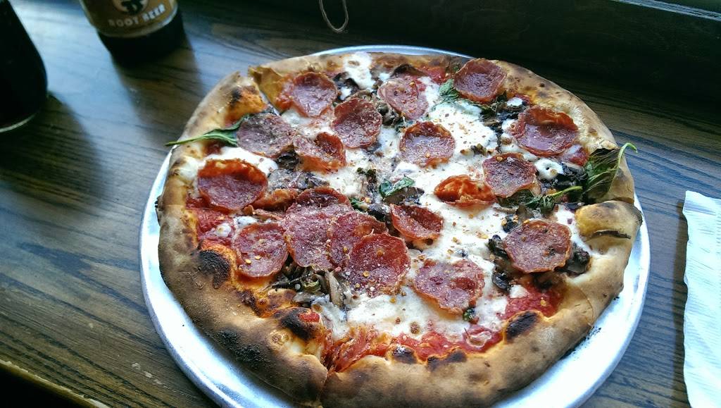 EVO Pizzeria | restaurant | 1075 E Montague Ave, North Charleston, SC 29405, USA | 8432251796 OR +1 843-225-1796