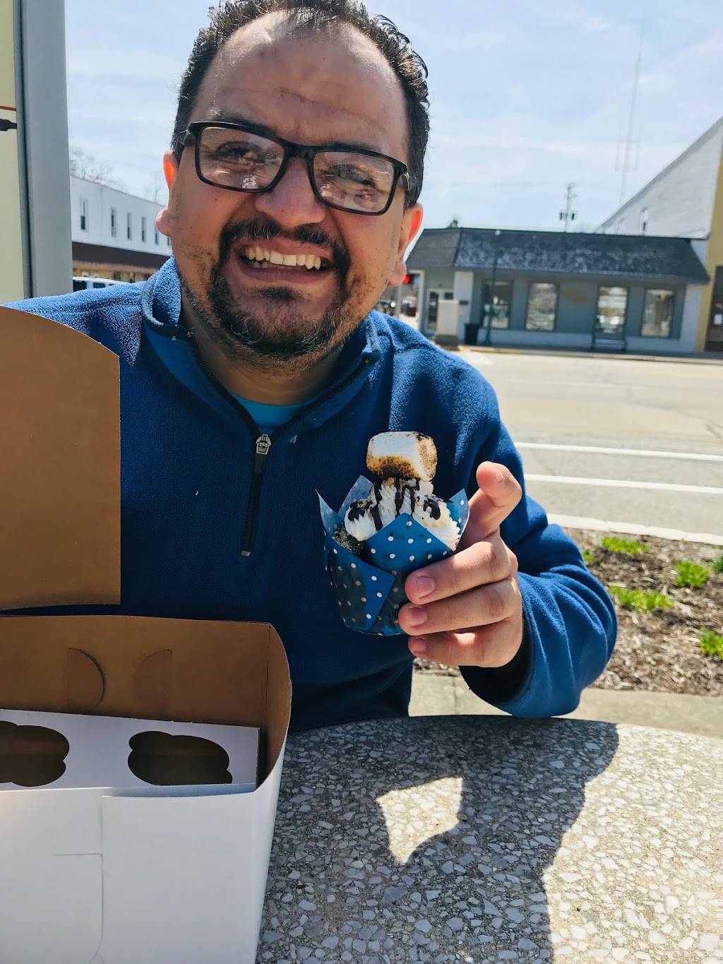 The Burch Tree Cafe & Bakery | restaurant | 20 N Washington St, Knightstown, IN 46148, USA | 7655715255 OR +1 765-571-5255