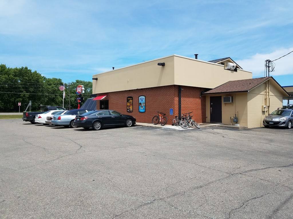Dairy Queen Grill & Chill | restaurant | 4393 Maplewood St SE, Prior Lake, MN 55372, USA | 9524473894 OR +1 952-447-3894