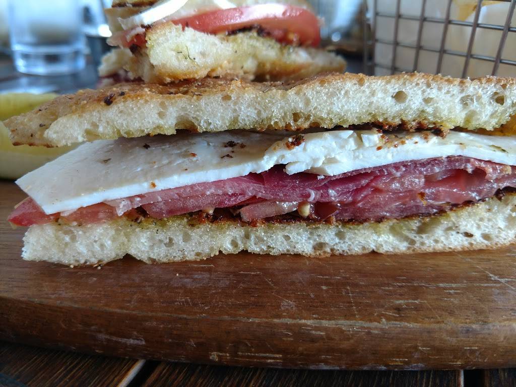 Anthonys Cucina Fresca | restaurant | 78 W Lancaster Ave, Downingtown, PA 19335, USA | 6108735544 OR +1 610-873-5544