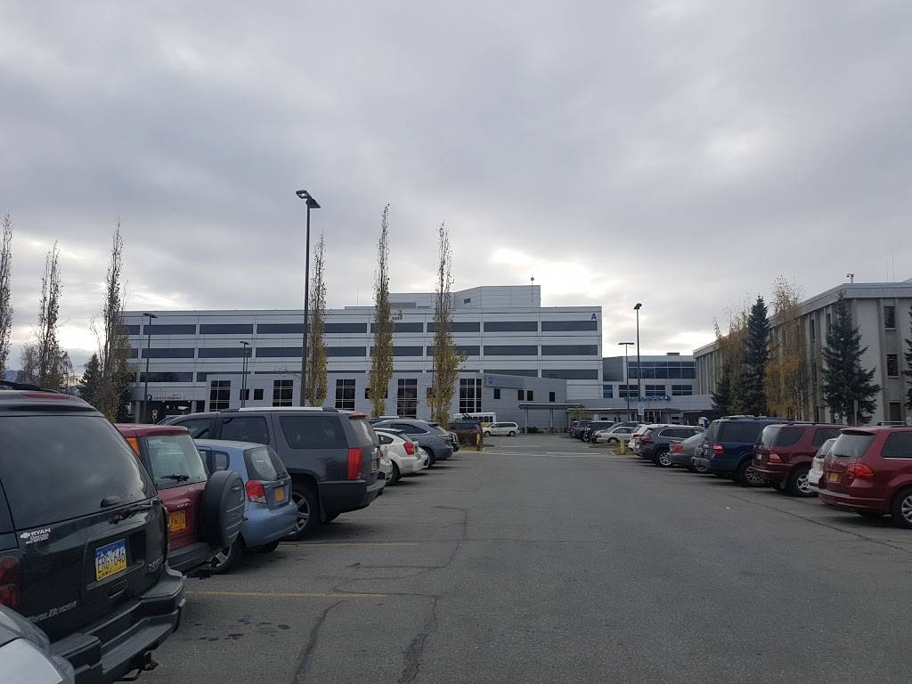 Subway | meal takeaway | Rose Room, 3340 Providence Dr, Anchorage, AK 99508, USA | 9077719095 OR +1 907-771-9095