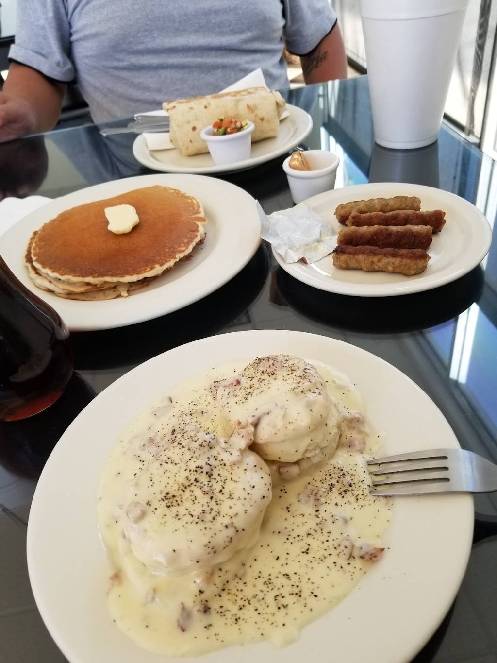 Sunnyside Diner | restaurant | 5235 E Kings Canyon Rd, Fresno, CA 93727, USA | 5592522006 OR +1 559-252-2006