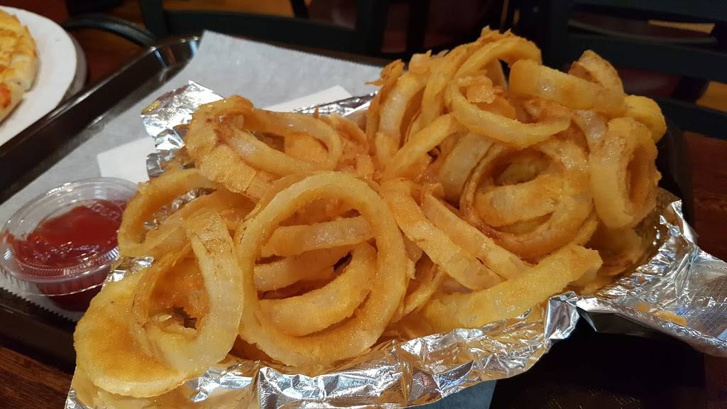 Chelmsford Pizza | restaurant | 170 Concord Rd, Chelmsford, MA 01824, USA | 9784557230 OR +1 978-455-7230