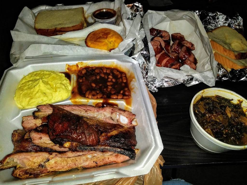 BJ BBQ ON WHEELS | restaurant | 3101 Hollywood Ave, Shreveport, LA 71108, USA | 3188343413 OR +1 318-834-3413
