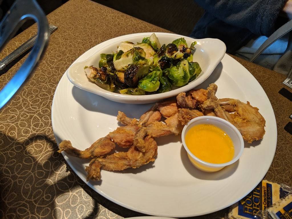 Sleepy Owl Supper Club | restaurant | 11374 IN-13, Syracuse, IN 46567, USA | 5744574840 OR +1 574-457-4840