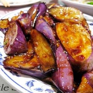 Little Chopsticks III | restaurant | 4171 N Main St, Fall River, MA 02720, USA | 5086799610 OR +1 508-679-9610