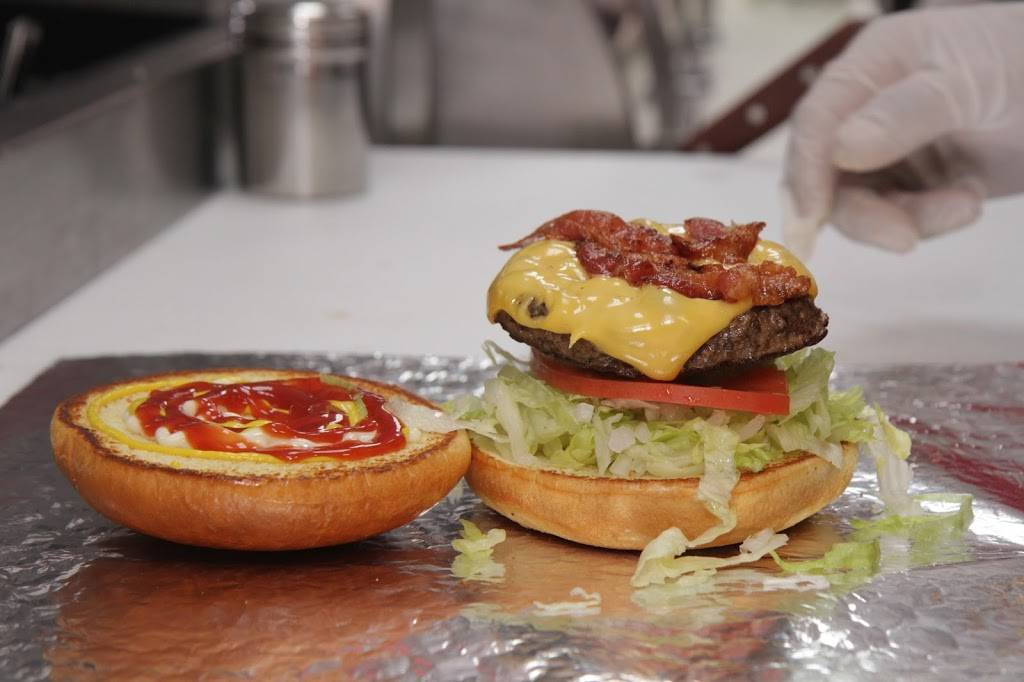 Tommys on Grand | meal takeaway | 6001 W Grand Ave, Chicago, IL 60639, USA | 7737453444 OR +1 773-745-3444