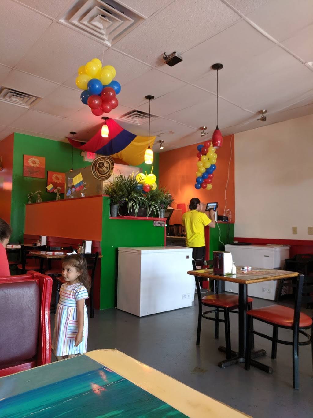 La Gota Fria Restaurant | restaurant | 723 N Campbell Station Rd, Knoxville, TN 37934, USA | 8652880402 OR +1 865-288-0402