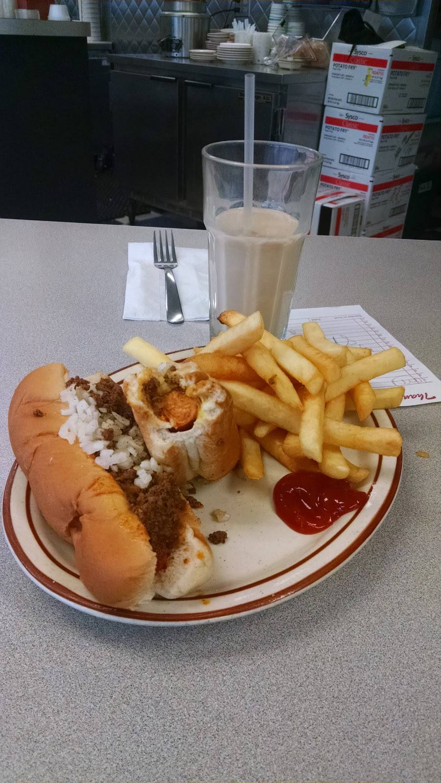 Rods Grill | restaurant | 6 Washington St, Warren, RI 02885, USA | 4012459405 OR +1 401-245-9405