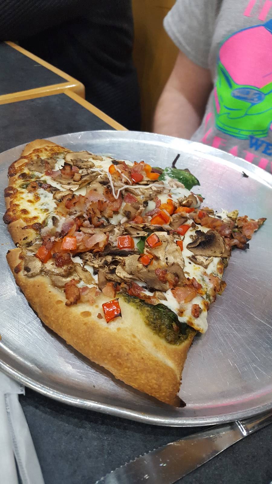 Locatellis | restaurant | 14257 Farm to Market 2920, Tomball, TX 77377, USA | 2812558800 OR +1 281-255-8800