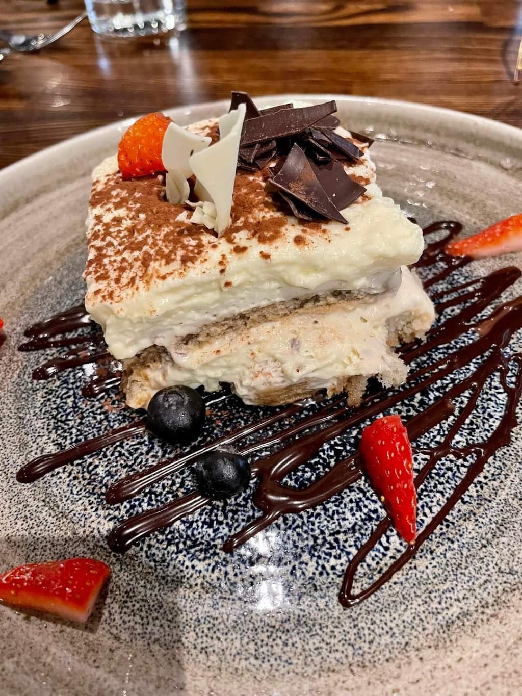 La Fontaine Walnut Creek | restaurant | 1375 N Broadway, Walnut Creek, CA 94596, USA | 9257057019 OR +1 925-705-7019