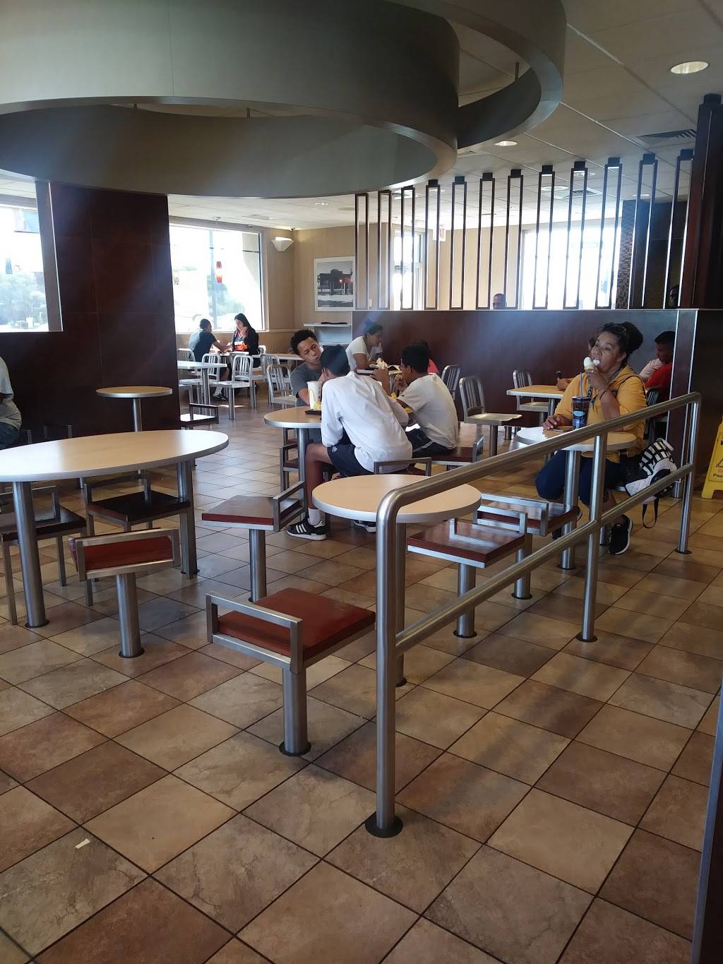 McDonalds | cafe | 223 N 7th Ave, Phoenix, AZ 85003, USA | 6022549374 OR +1 602-254-9374