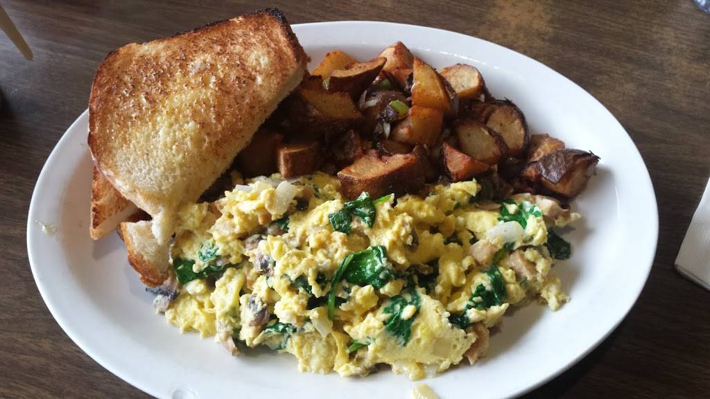 Pattys Eggnest-Chuckwagon Inn | restaurant | 6720 Evergreen Way, Everett, WA 98203, USA | 4253532200 OR +1 425-353-2200