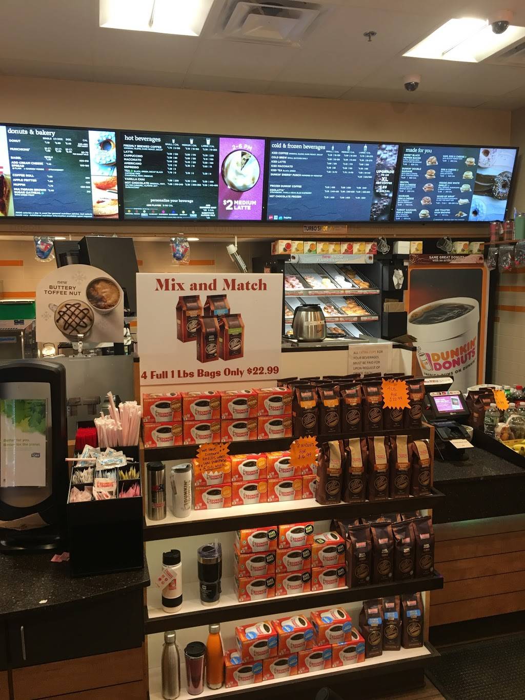 Dunkin | bakery | 100 1st Ave Building #39, Boston, MA 02129, USA | 6172867321 OR +1 617-286-7321