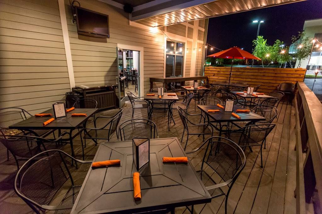 Wallys Grill & Drafthouse | restaurant | 837 SW Lemans Ln, Lees Summit, MO 64082, USA | 8165373451 OR +1 816-537-3451