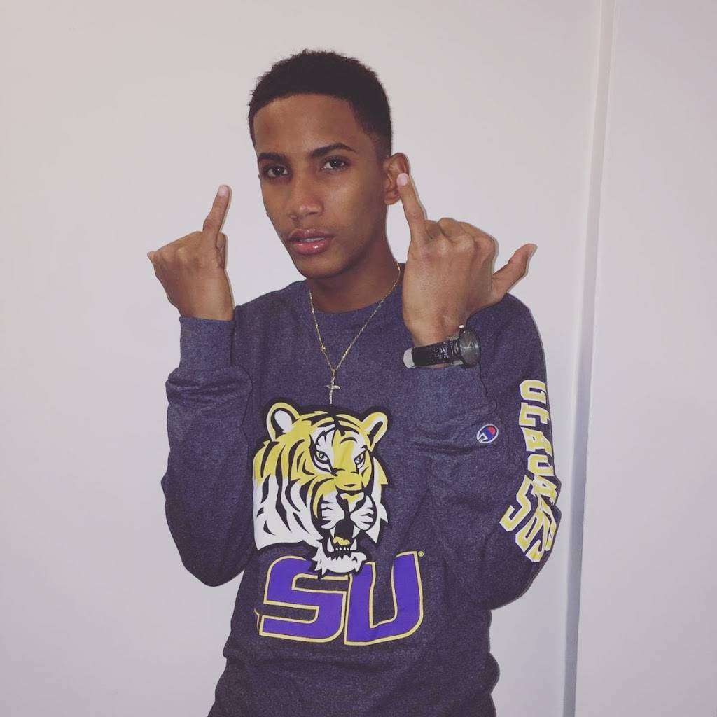 Healthy Wok | restaurant | 23 S Huntington Ave, Jamaica Plain, MA 02130, USA | 6174878262 OR +1 617-487-8262