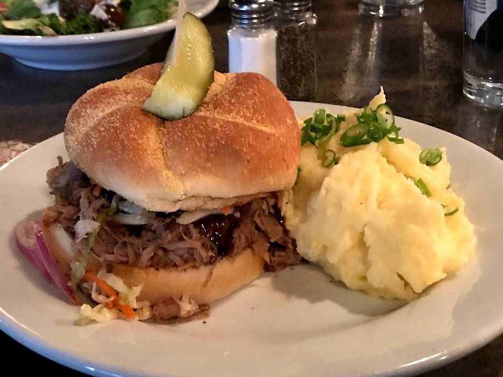 Single Barrel | restaurant | 130 N 10th St, Lincoln, NE 68508, USA | 4029044631 OR +1 402-904-4631