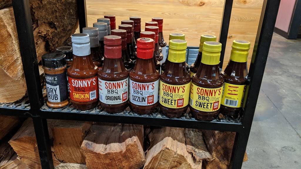 Sonnys BBQ | restaurant | 1374 W Government St, Brandon, MS 39042, USA | 6018257675 OR +1 601-825-7675