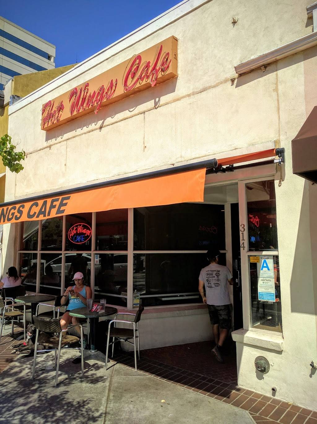 Hot Wings Cafe | cafe | 314 N Brand Blvd, Glendale, CA 91203, USA | 8182474445 OR +1 818-247-4445