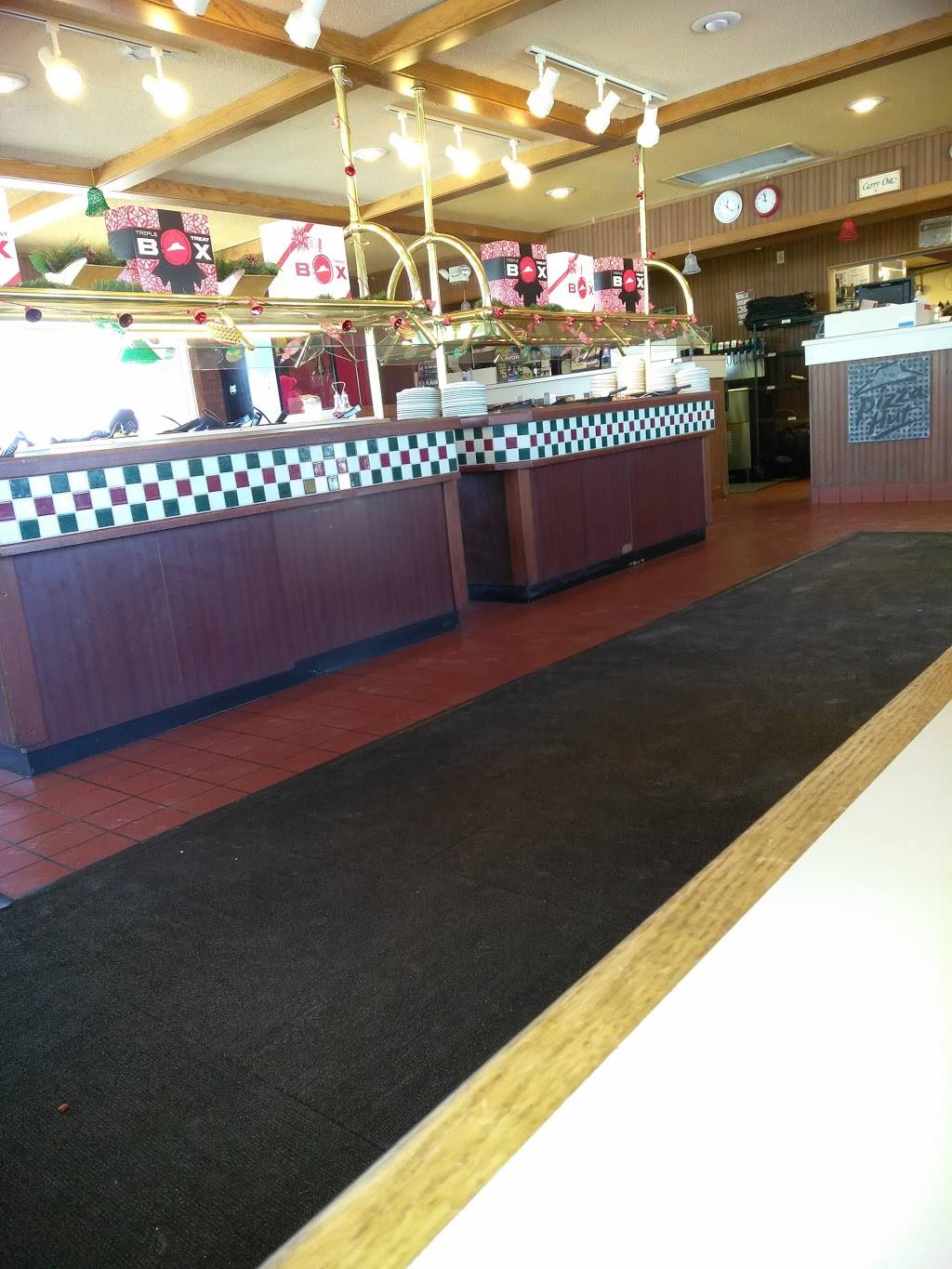 Pizza Hut | meal takeaway | 710 Edwardsville Rd, Troy, IL 62294, USA | 6186673091 OR +1 618-667-3091