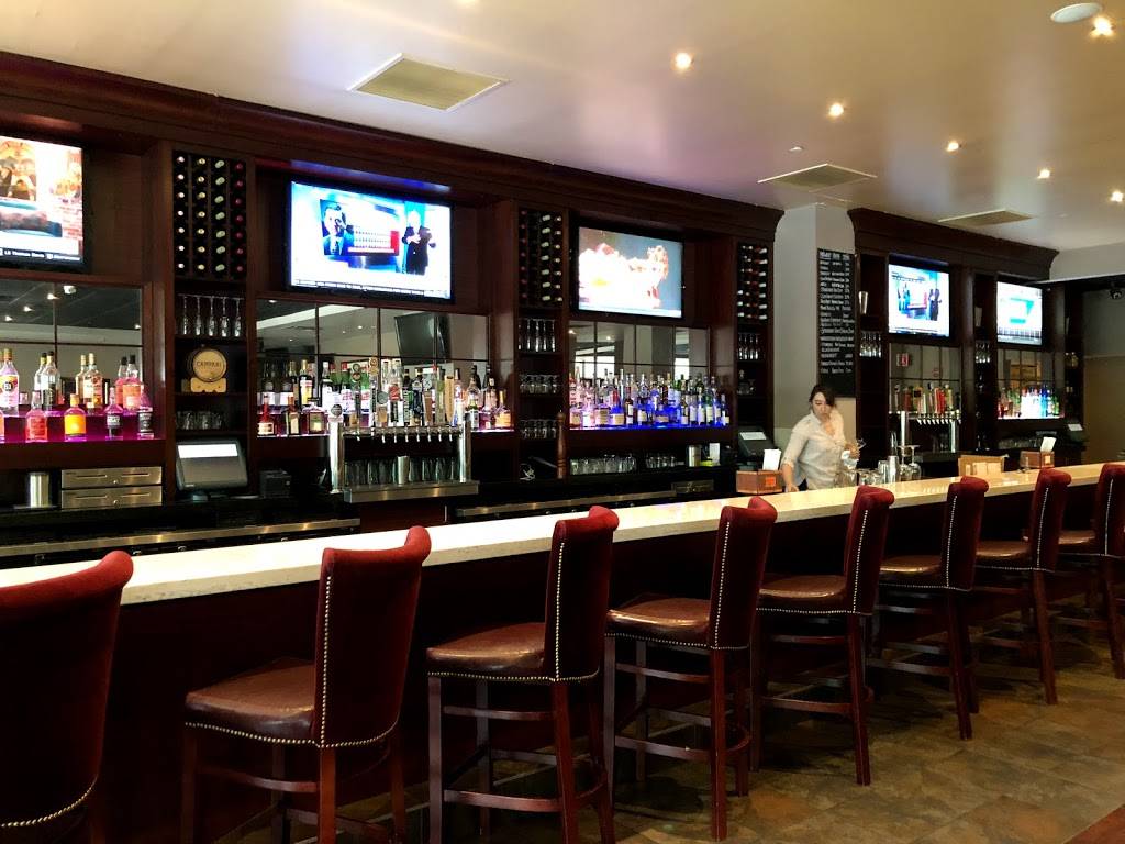 Social | restaurant | 320 Washington St, Newton, MA 02458, USA | 6172444800 OR +1 617-244-4800