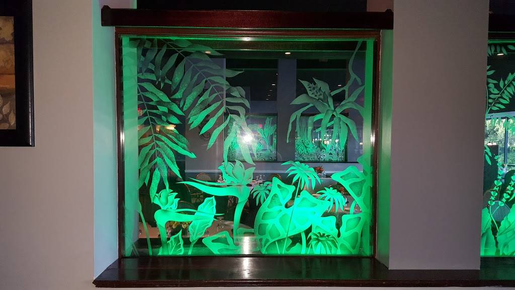 Lakeview Restaurant | restaurant | 9400 Pine Ridge Dr, Davie, FL 33324, USA | 9547230853 OR +1 954-723-0853