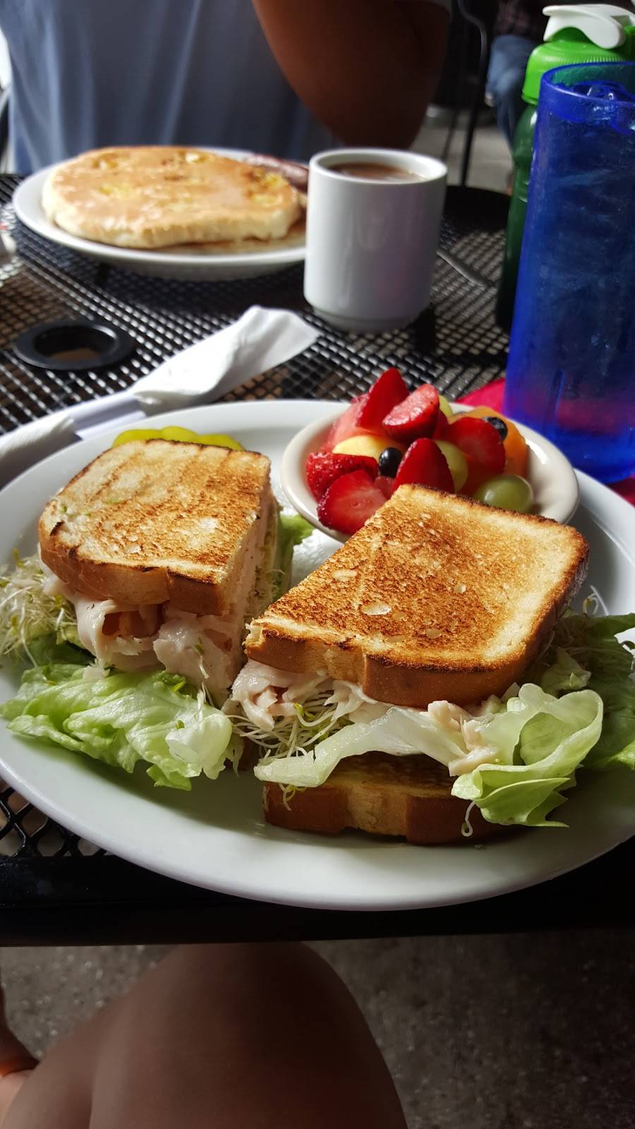 Palmetto Bay SunRise Cafe | cafe | 86 Helmsman Way, Hilton Head Island, SC 29928, USA | 8436863232 OR +1 843-686-3232