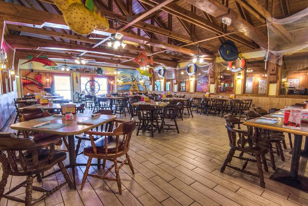 Giant Crab Seafood Restaurant | restaurant | 9597 N Kings Hwy, Myrtle Beach, SC 29572, USA | 8434491097 OR +1 843-449-1097