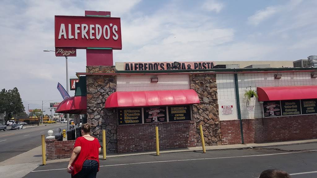 Alfredos Pizza & Pasta | restaurant | 251 W Base Line St, San Bernardino, CA 92410, USA | 9098850218 OR +1 909-885-0218