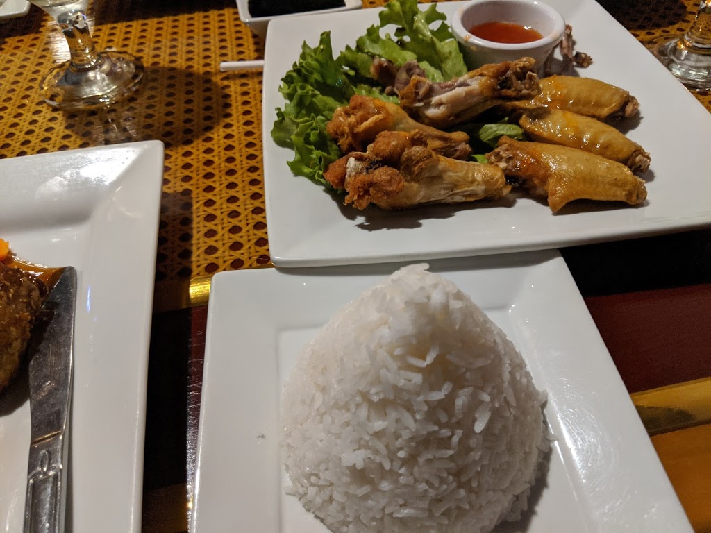 Siam Thai Cuisine | restaurant | 915 Hillcrest Rd C, Mobile, AL 36695, USA | 2513809111 OR +1 251-380-9111