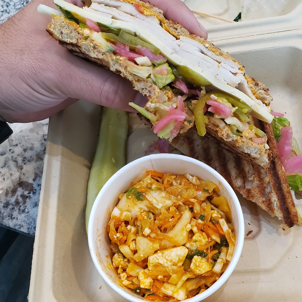 Metal Works Brewing Company | restaurant | 108 E 6th St, Bloomington, IN 47408, USA | 8126761000 OR +1 812-676-1000